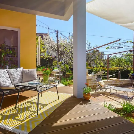 Apartment Macan, Beautiful Green Oasis Pula Exterior photo